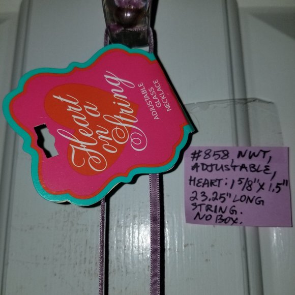 858 NWT Heart on a String "Amethyst" Glass Necklace - Picture 11 of 13
